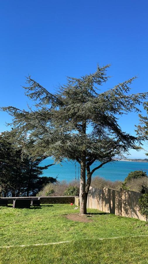 Maison Vue Exeptionnelle Sur La Mer Lancieux Exterior foto